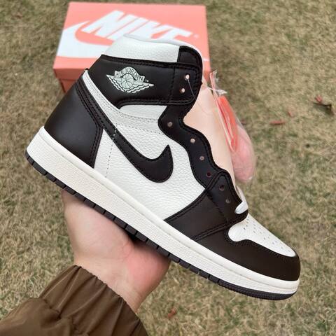 Jordan Air Jordan 1 Retro Hi OG FD2596 200 Baroque Brown Sail Black White USA 9 5 EU 41 UK 7 26 5 Cm Basketball Shoe - Men's (BS-87232)
