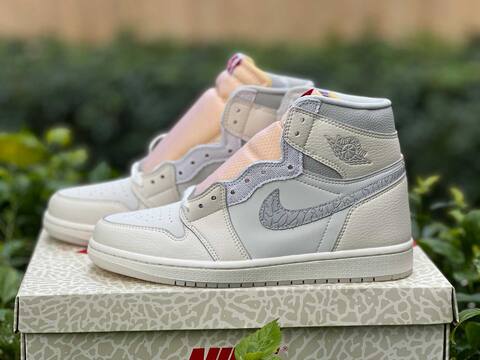 Jordan Air Jordan 1 Retro High OG IH4363 100 Sail University Red Pale Ivory EU 40 Sneaker - Men's (BS-87194)