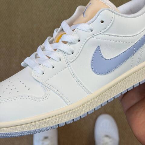 Jordan Air Jordan 1 Low DC0774 106 Sail Ghost Coconut Milk US 8 UK 7 EUR 41 Sneaker - Men's (BS-87234)