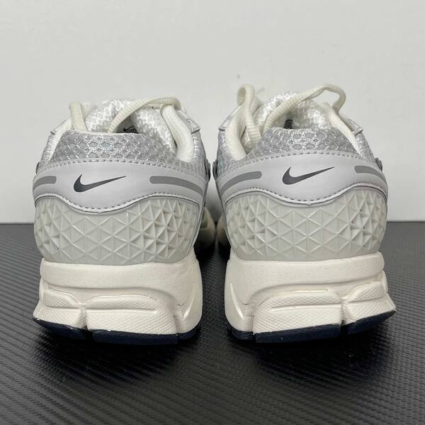 Nike Zoom Vomero 5 FD0884-025 Silver White running lifestyle