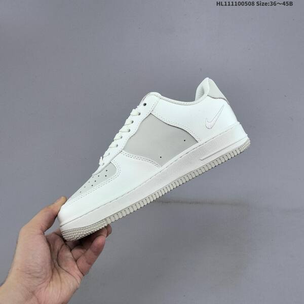 NIKE AIR FORCE 1 07 LV8 IR1475-010 lifestyle