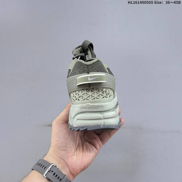 Nike Zoom Vomero Roam olive green dark grey EU 36-45 running shoe