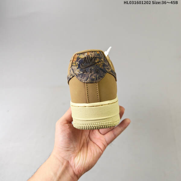 Nike AIR FORCE 1 07 lifestyle