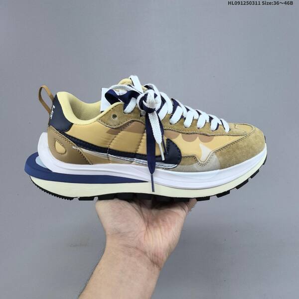 Nike Vaporwaffle Sacai white beige red black gum EU 36-46 sneaker