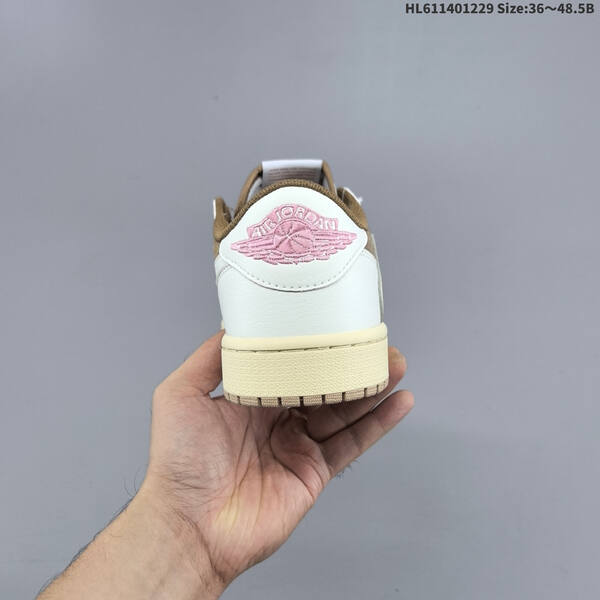 Jordan Air Jordan 1 Low x Travis Scott Brown/White/Sail EU 36-48.5 casual
