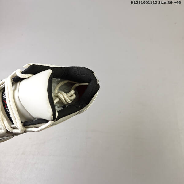 Jordan Air Jordan 11 Retro Low White/Black snakeskin EU 36-46 basketball