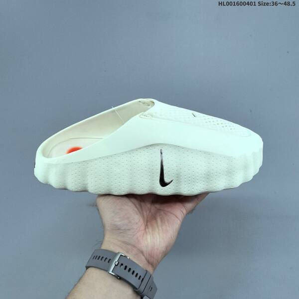 Nike Mind 001 light grey bright red EU 36-48 5 slides