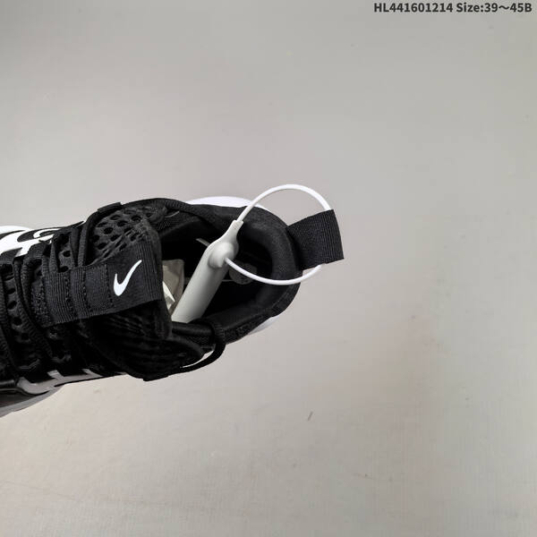 NIKE AIR MAX ALPHA SAVAGE 2 lifestyle