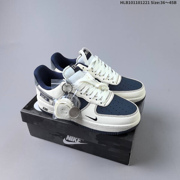 NIKE AIR FORCE 1 07 LV8 XL lifestyle