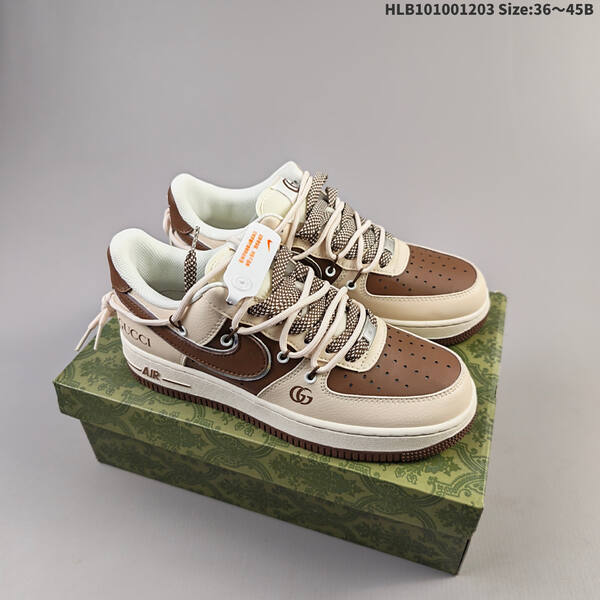 Nike AIR FORCE 1 07 For lifestyle