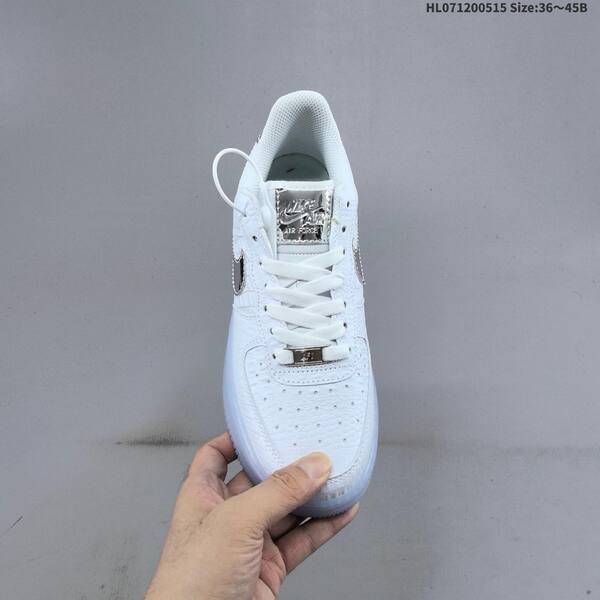 Nike Air Force 1 07 Low white metallic silver ice blue EU 36-45 sneaker