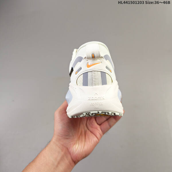 Nike Air Zoom Vomero 18 GTX white black orange EU 36-46 running shoe