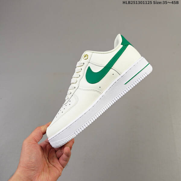 Nike AIR FORCE 1 07 lifestyle