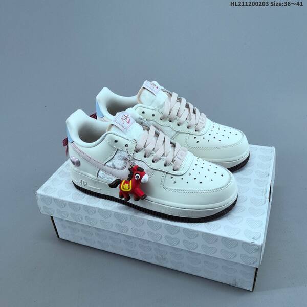 Nike Air Force 1 07 LV8 IQ4937-16 light beige taupe gray EU 36-45 sneaker