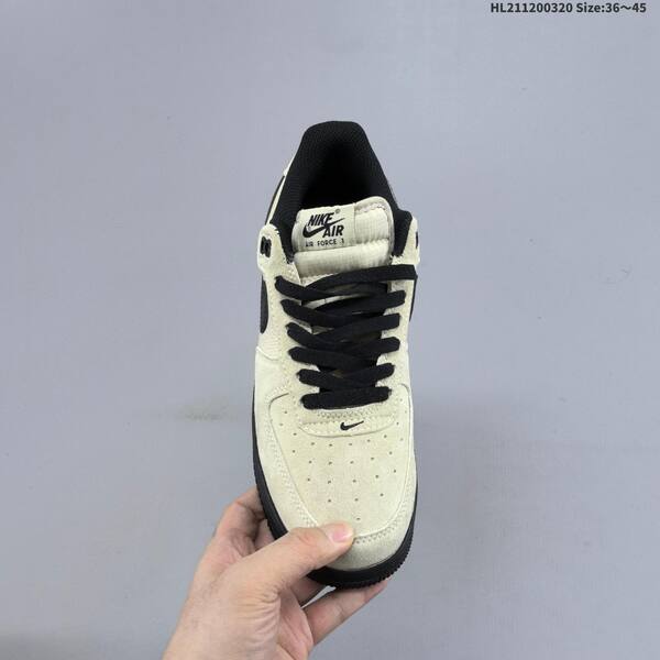 Nike Air Force 1 07 light beige black white EU 36-45 sneaker