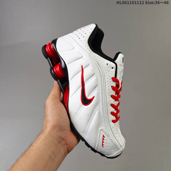 NIKE SHOX R4 BV1111-100 ID HL061101112 lifestyle