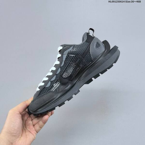 Nike Sacai x Nike VaporWaffle 3 0 black dark grey white EU 36-46 sneaker