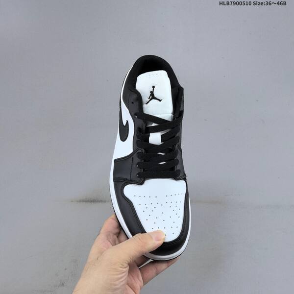 Jordan Air Jordan 1 Low OG DC0774-101 Black/White EU 36-46 basketball