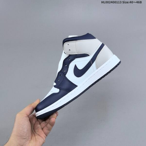 Jordan Air Jordan 1 Mid white/navy/grey EU 40-46 basketball