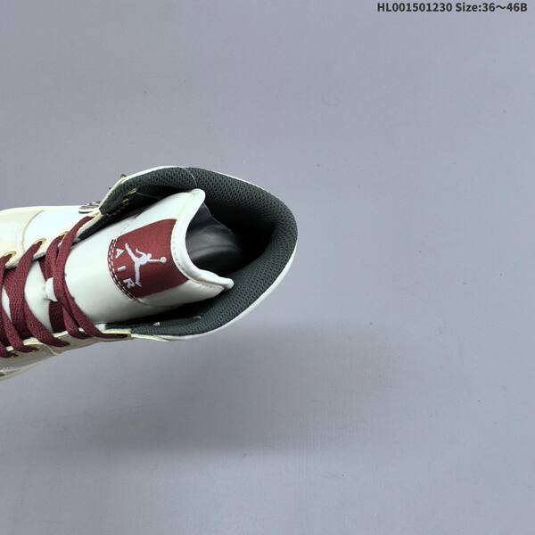 Jordan Air Jordan 1 Mid white/burgundy/cream/black EU 36-46 basketball