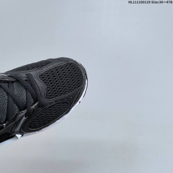 Nike V5 RNR black white dark grey EU 36-47 running shoe