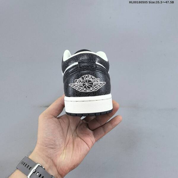Jordan Air Jordan 1 Low SE black/white with pale pink laces 35.5~47.5 lifestyle