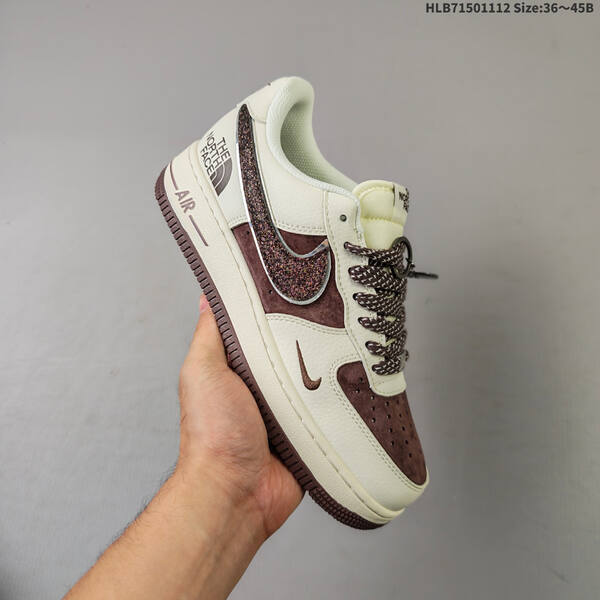 Nike Air Force 1 Low 07 x The North Face QY6818 526 lifestyle