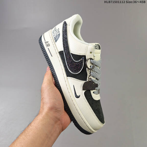 Nike Air Force 1 Low 07 x The North Face QY6818 526 lifestyle
