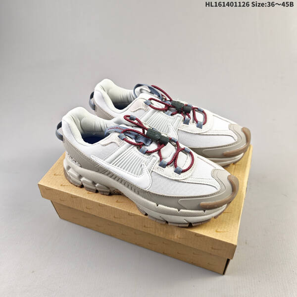 Nike Zoom Vomero Roam TPU EVA lifestyle