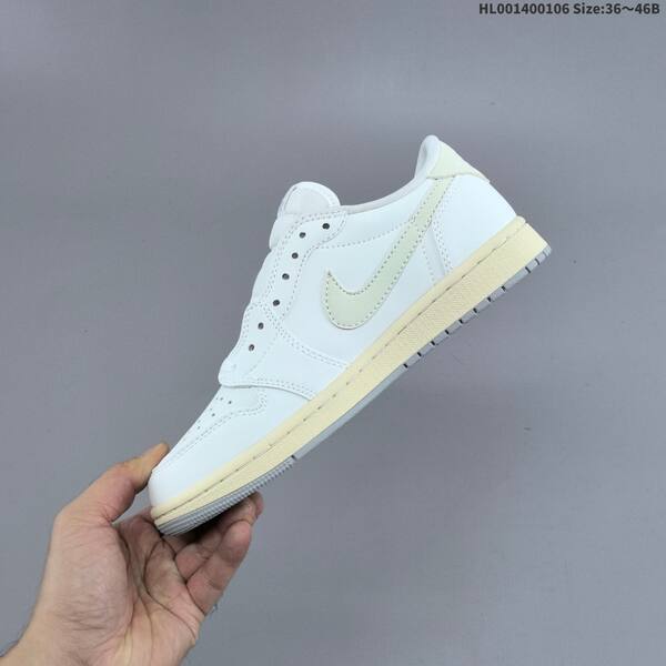 Jordan Air Jordan 1 Low OG Triple White EU 36-46 lifestyle