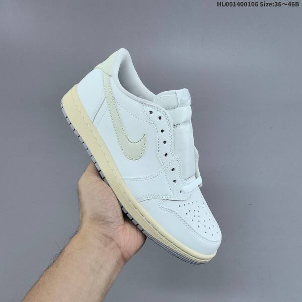 Jordan Air Jordan 1 Low OG Triple White EU 36-46 lifestyle