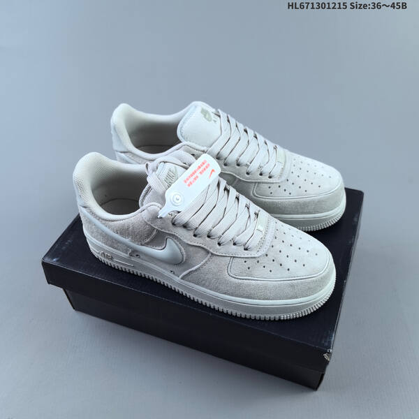 Nike AIR FORCE 1 07 lifestyle