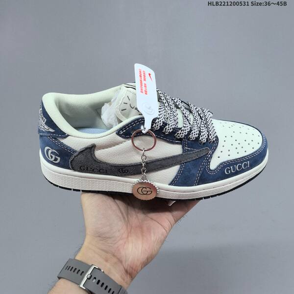 Jordan Air Jordan 1 Low x Travis Scott white/grey/olive green EU 36-45 lifestyle
