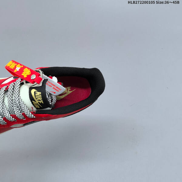 NIKE AIR FORCE 1 07 LV8 MZ9588-818 lifestyle