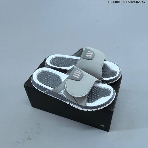 Jordan Hydro XI Retro white/black/navy EU 36-47 casual