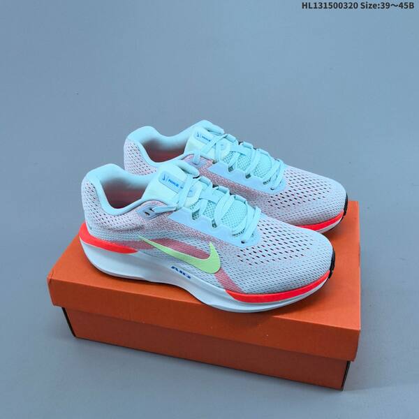 Nike Zoom Winflo 11 black white EU 36-45 running shoe