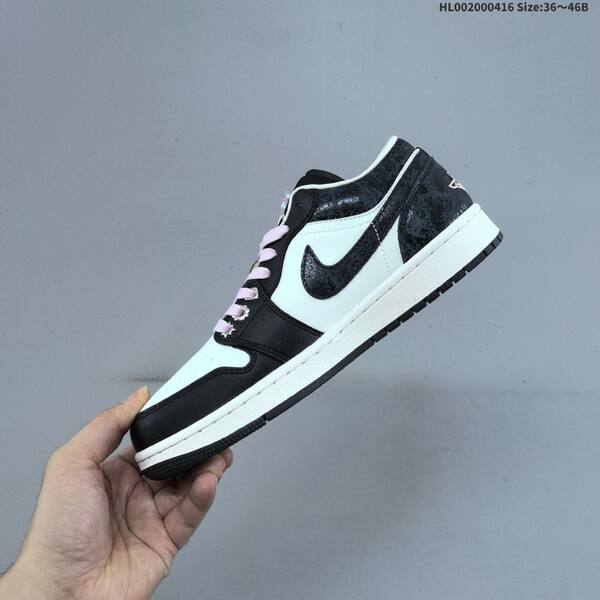 Jordan Air Jordan 1 Low SE black/white/pink EU 36-46 lifestyle