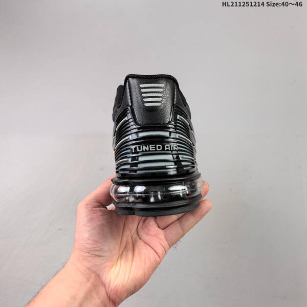 Nike Nike Air Max Plus Tuned Air TM DM3269 40 41 lifestyle