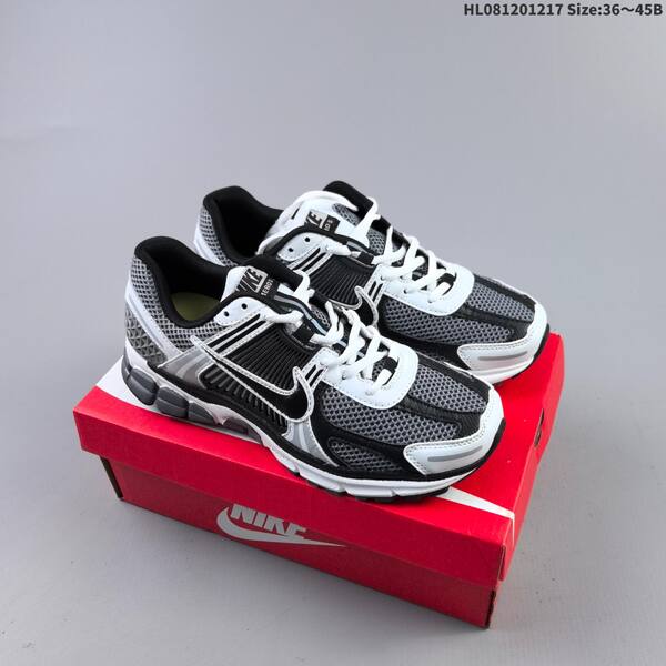 Nike Zoom Vomero 5 white silver black grey EU 36-45 running shoe
