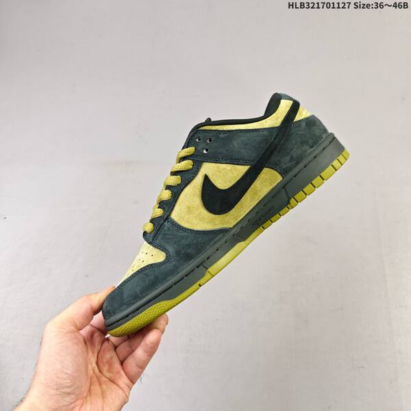Nike SB Dunk Low Pro Supreme Black Olive Black Red EU 36-46 skate shoe