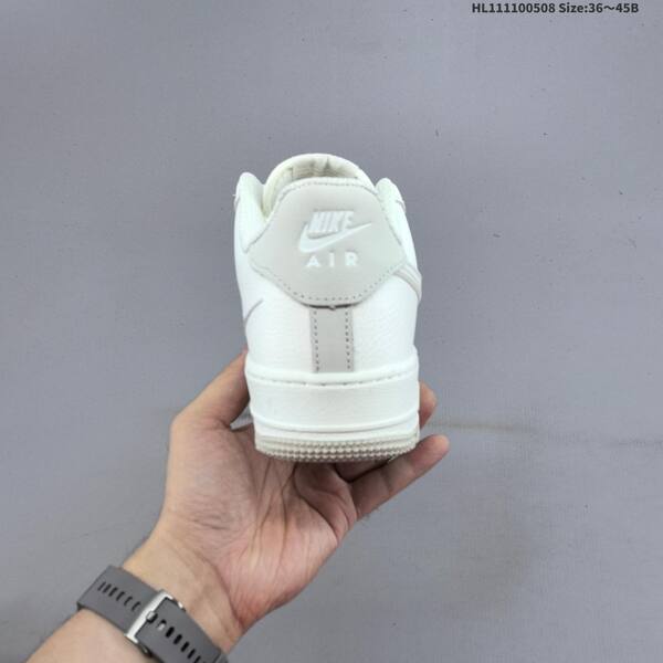 NIKE AIR FORCE 1 07 LV8 IR1475-010 lifestyle