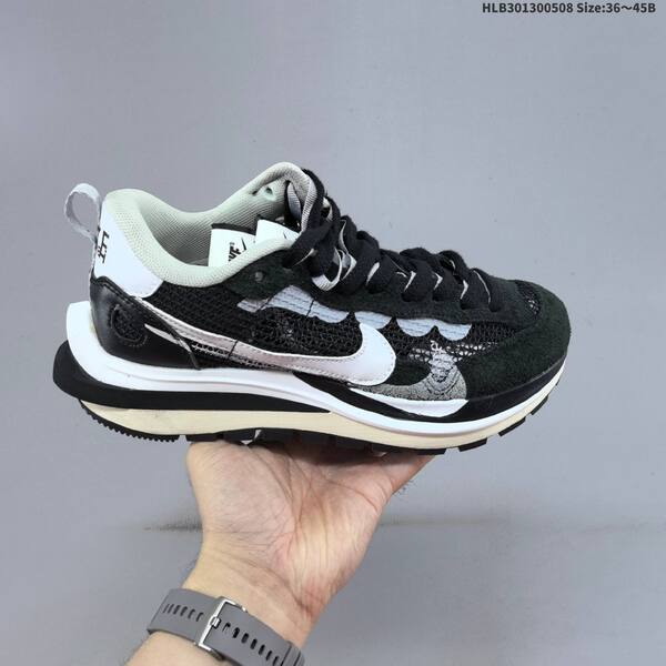 Nike Vaporwaffle Sacai 50 Pegasus VaporFly lifestyle