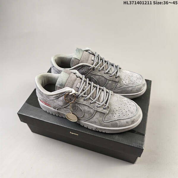 Nike SB Dunk Low ZoomAir lifestyle