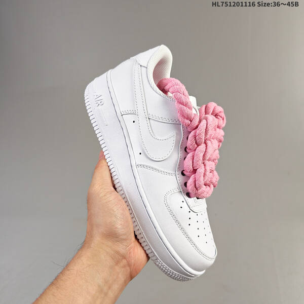 Nike AIR FORCE 1 07 lifestyle