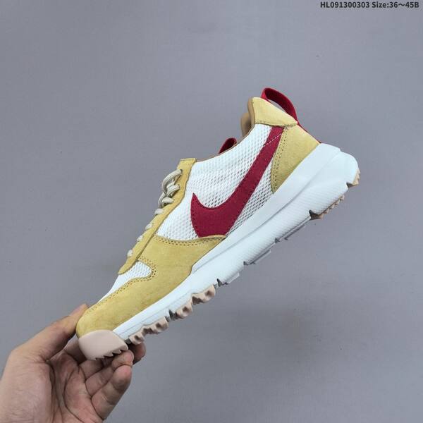 Nike Craft Mars Yard 2 0 Tom Sachs Year of the Horse white tan red beige EU 36-45 sneaker