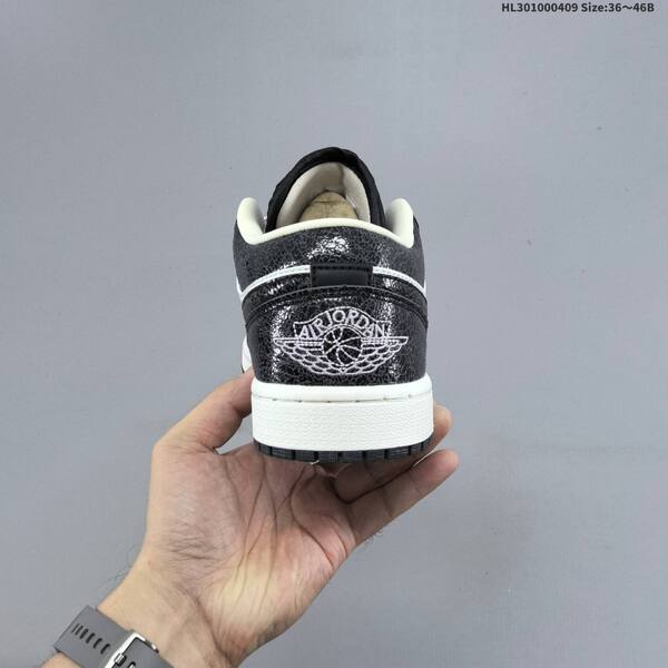 Jordan Air Jordan 1 Low Black/White/Light Pink EU 36-46 basketball