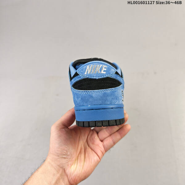 NIKE SB DUNK Supreme x Nike Dunk SB Low Sup x SB Nik lifestyle
