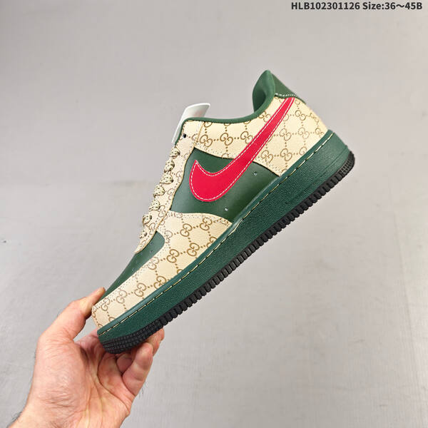 Nike AIR FORCE 1 07 lifestyle