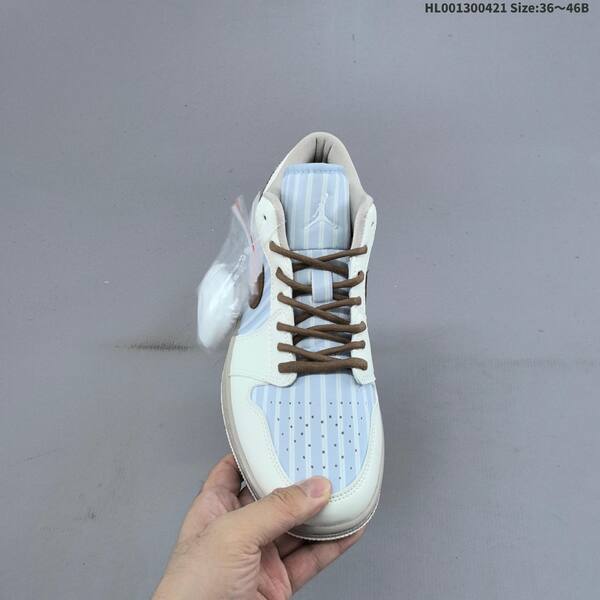 Jordan Air Jordan 1 Low White/Light Blue/Brown EU 36-46 basketball