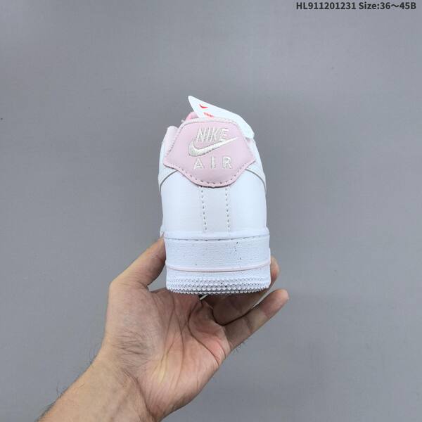 Nike Air Force 1 07 white light pink EU 36-45 sneaker